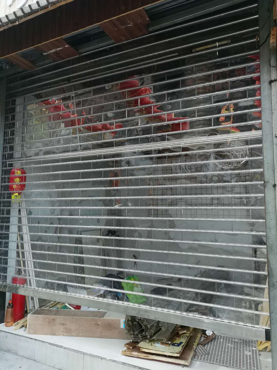 快速卷簾門發(fā)生失控的原因有哪些？