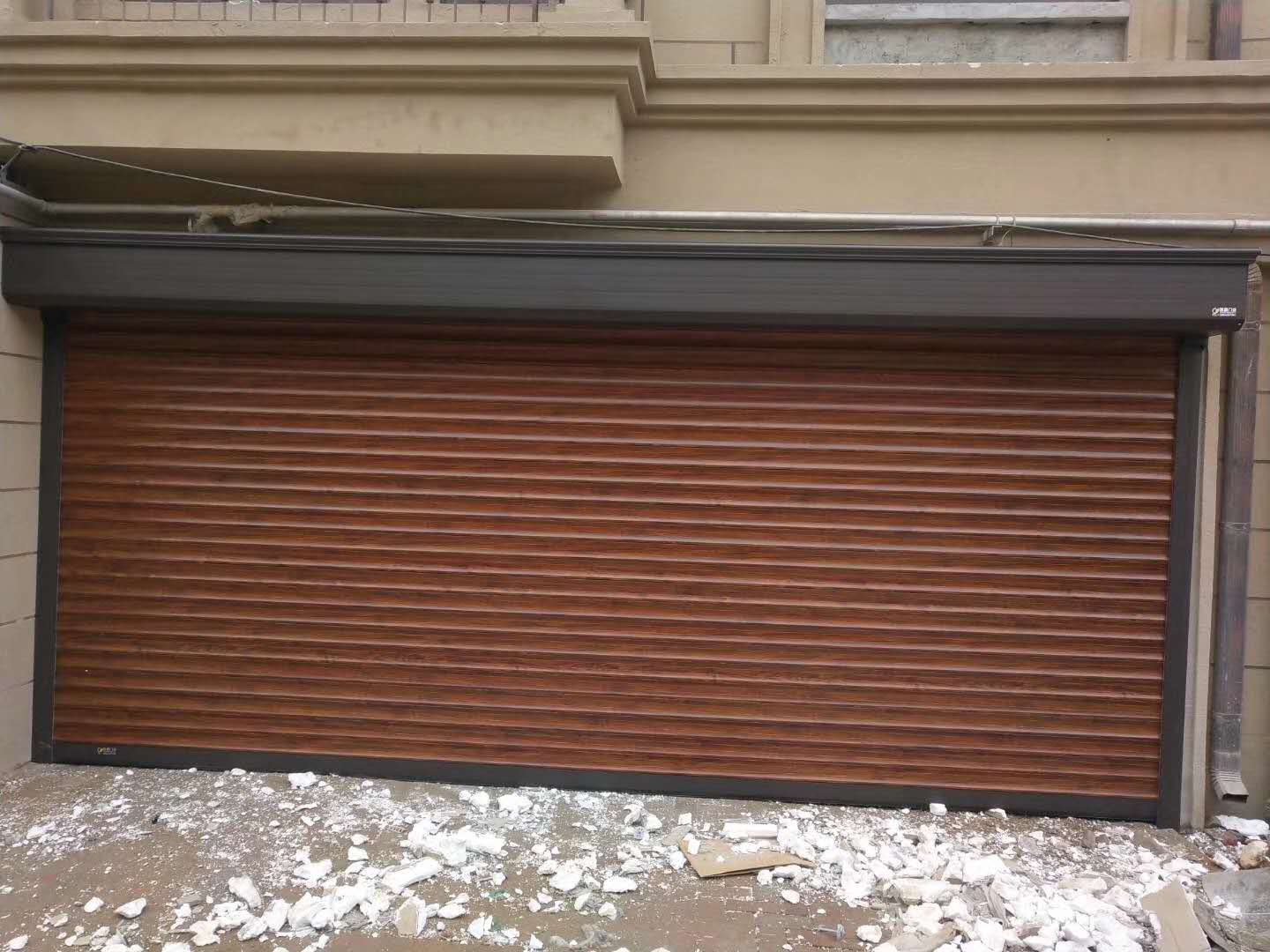 濟(jì)南卷簾門(mén)的內(nèi)部配件應(yīng)該如何進(jìn)行選擇？